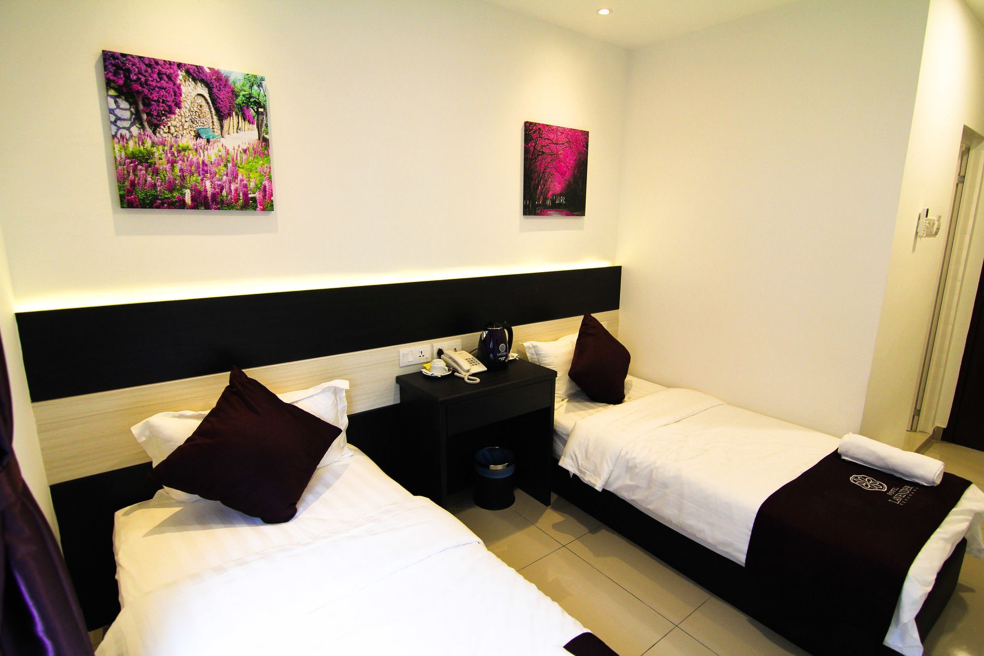 סרמבאן Hotel Lavender Senawang מראה חיצוני תמונה
