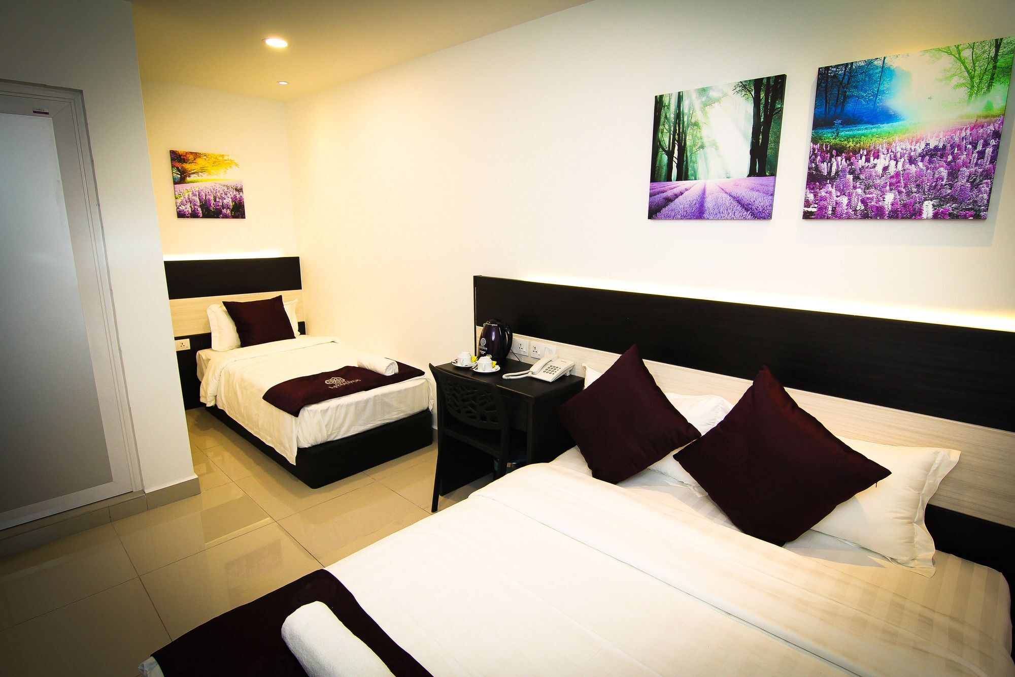 סרמבאן Hotel Lavender Senawang מראה חיצוני תמונה